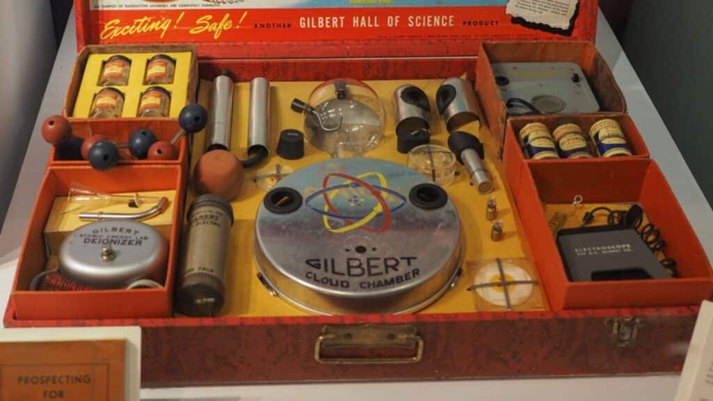 25 Toys and Games of the 1970s That Were More Dangerous Than You Remember 2