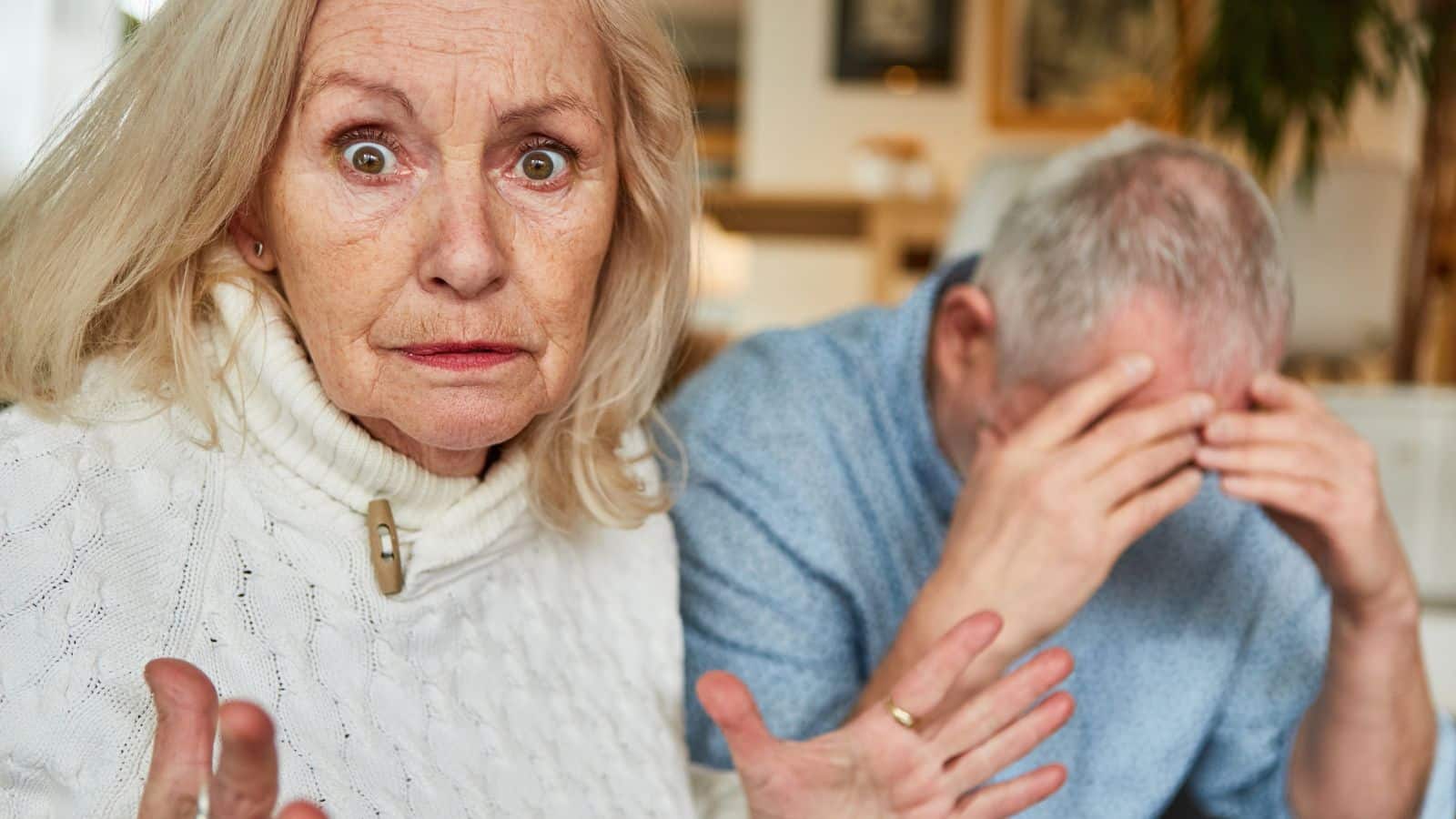 18 Things You Shouldn’t Have To Endure in a Relationship Regardless of Age 6