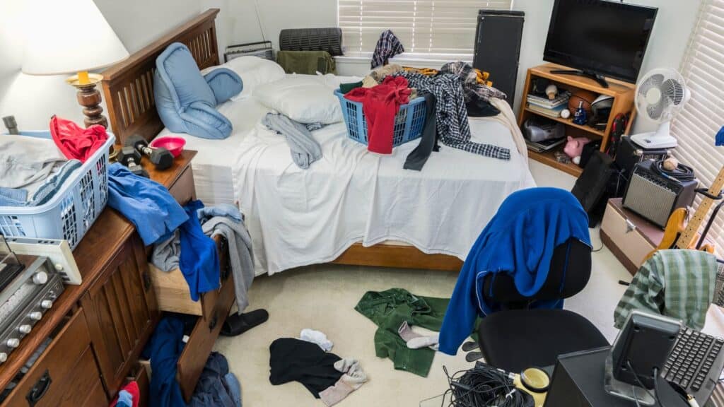 21 Things Kids Dread Inheriting When Their Parents Pass 20